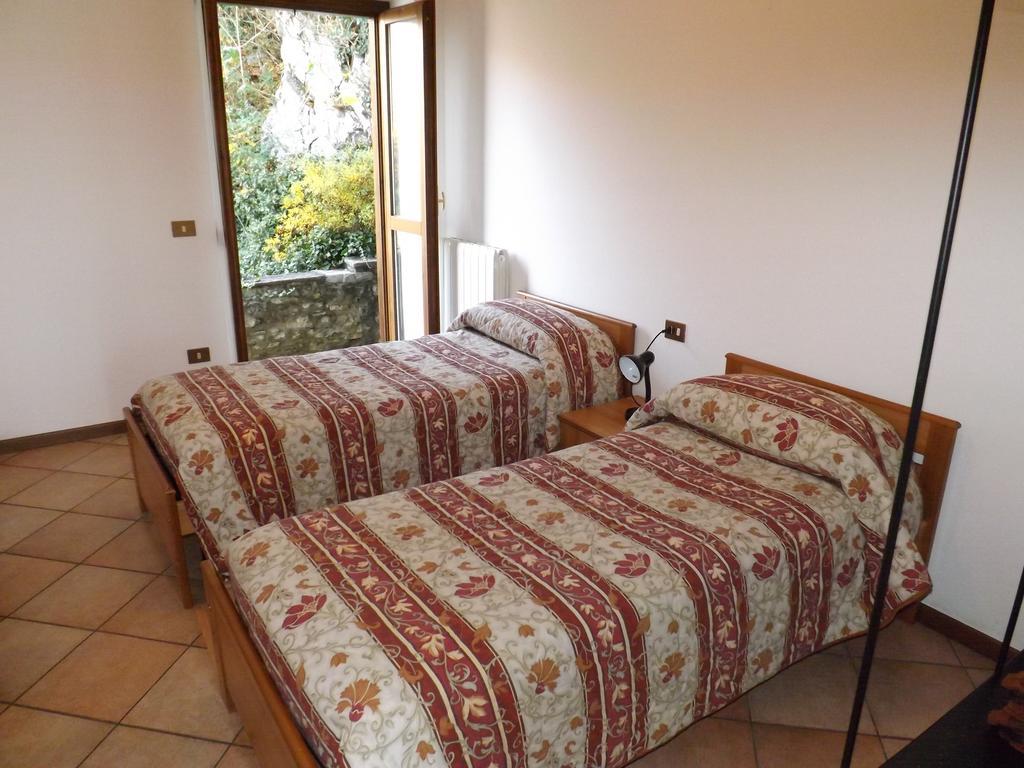 Exclusive Villa Crotto Lake View Βαρένα Εξωτερικό φωτογραφία