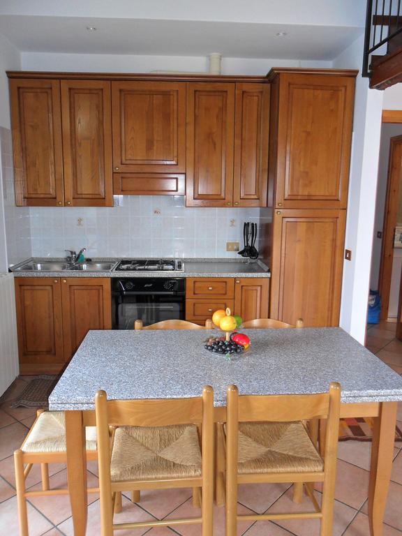 Exclusive Villa Crotto Lake View Βαρένα Δωμάτιο φωτογραφία