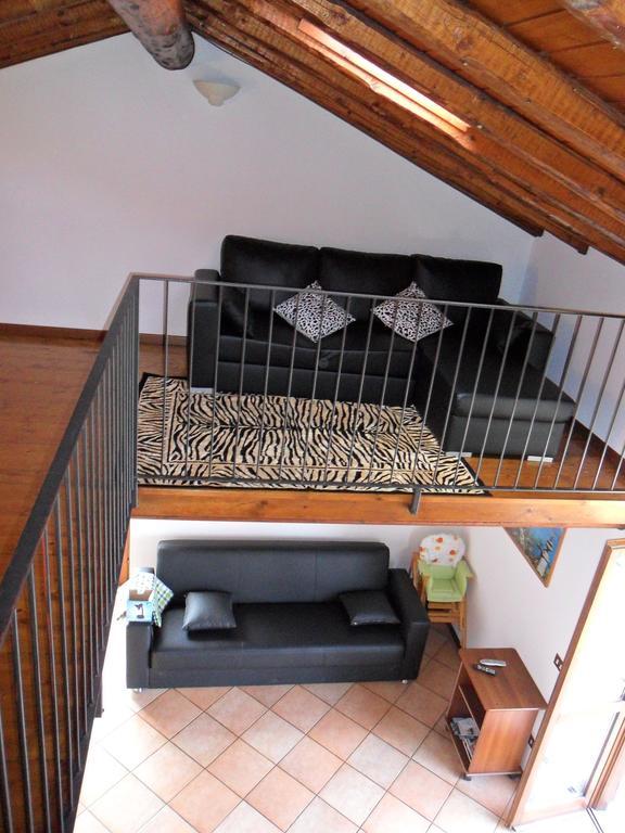 Exclusive Villa Crotto Lake View Βαρένα Δωμάτιο φωτογραφία