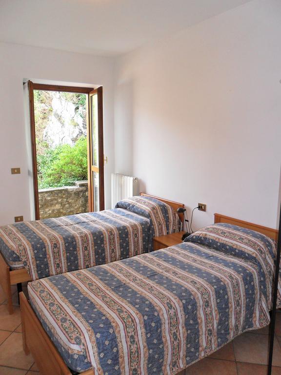 Exclusive Villa Crotto Lake View Βαρένα Δωμάτιο φωτογραφία